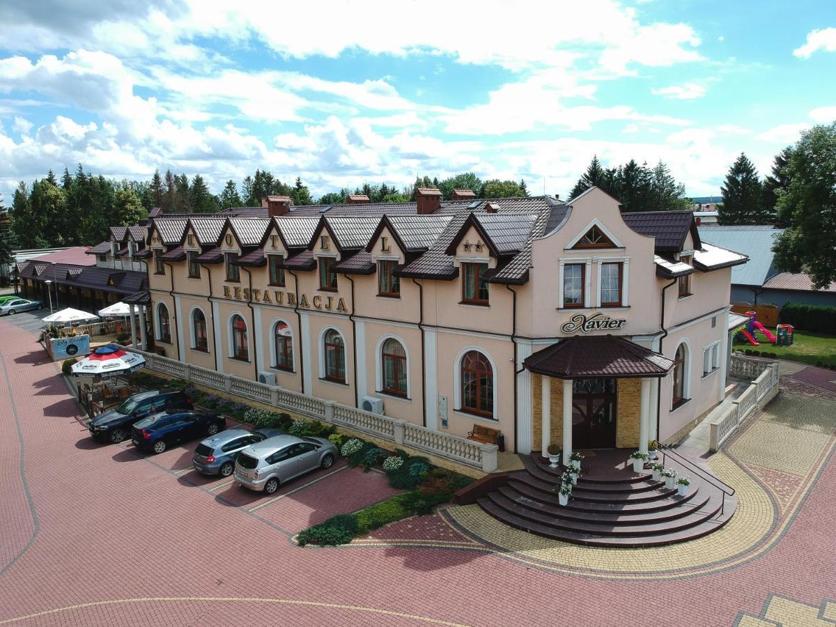 Hotel "Xavier" Lubycza Krolewska Exterior photo